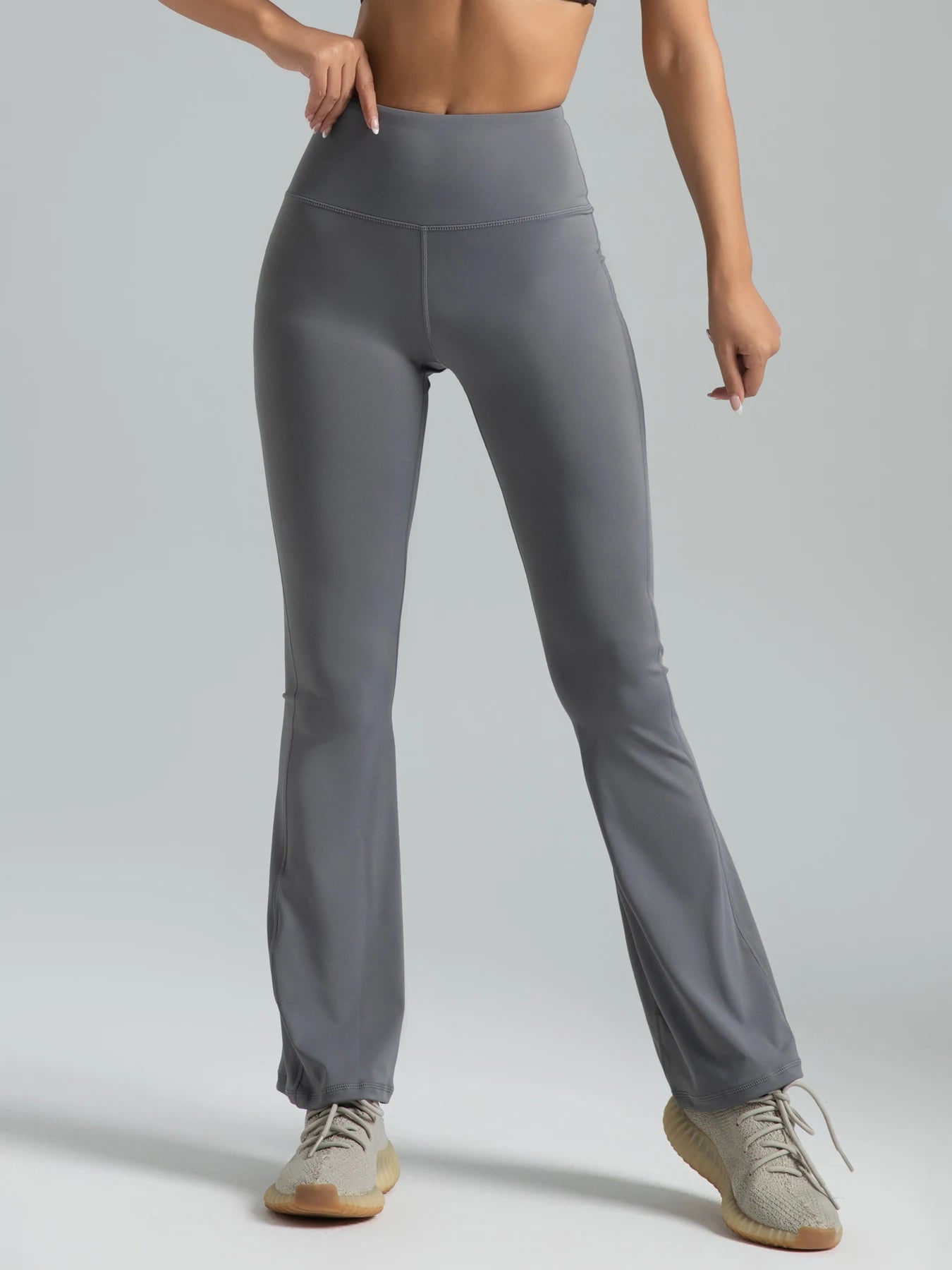 SoftMotion™ Crossover Flare Leggings