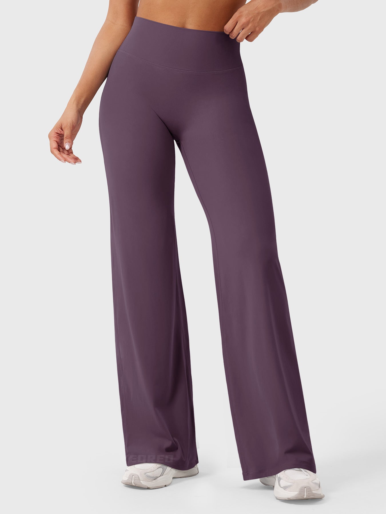 Yeoreo Eddiy 31.5" Straight Leggings